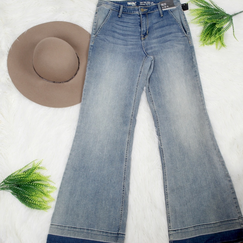 Mossimo Denim High Rise Wide Leg Size 8/29 New